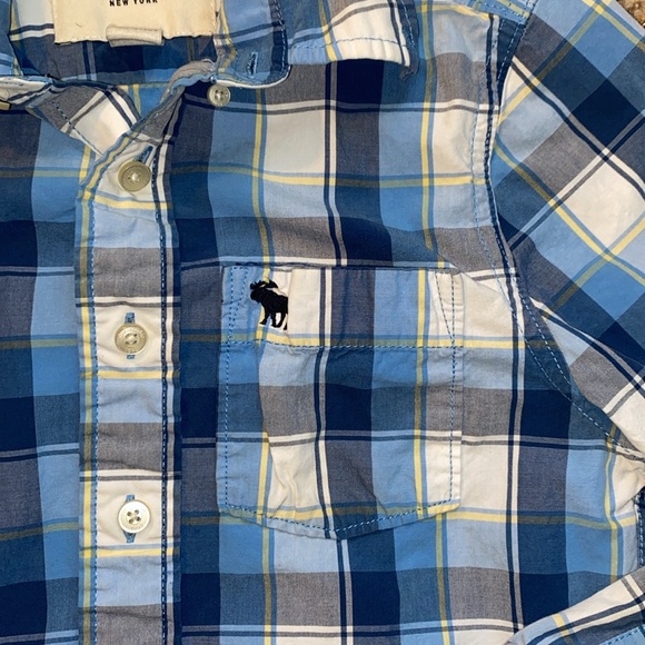 Abercrombie boys size small blue, white and yellow plaid button down. - Picture 2 of 4